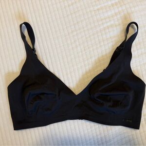 SKIMS Naked Plunge Bralette
